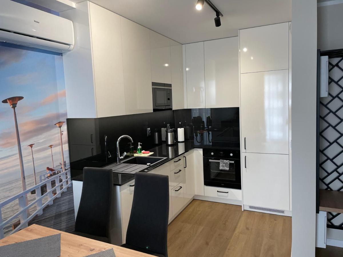 Apartamenty Magia Z Bezplatnym Parkingiem I Klimatyzacja Rzeszów Exterior foto