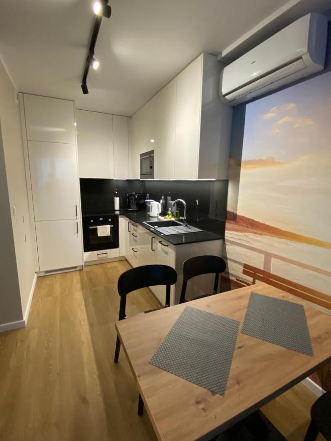 Apartamenty Magia Z Bezplatnym Parkingiem I Klimatyzacja Rzeszów Exterior foto